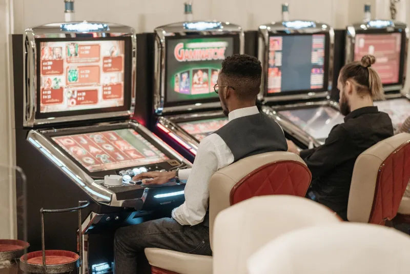 Read the Room: How Smart Players Sense a Slot Cooling Down Before It Happens